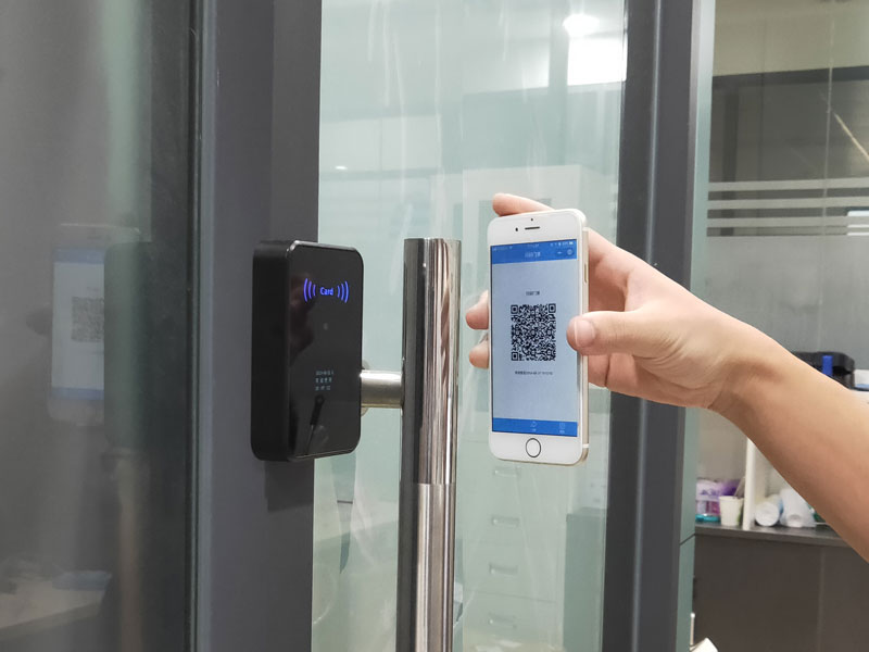 掃碼門禁應(yīng)用現(xiàn)場(chǎng)