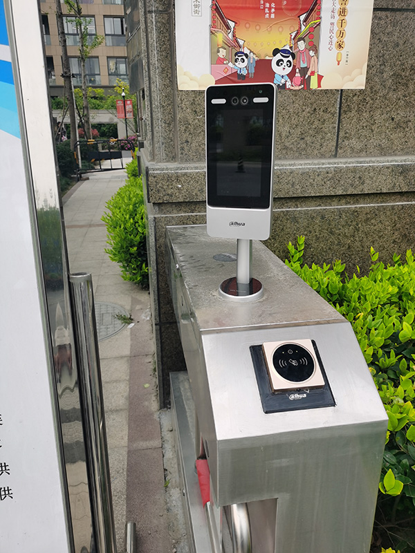 1592190876282486.jpg cr06r.jpg